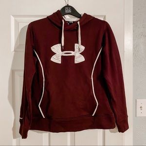 UnderArmor Maroon Hoodie-Size Medium (EUC)
